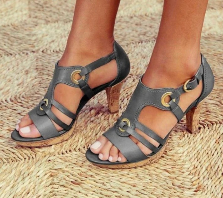 Sandy Sandal