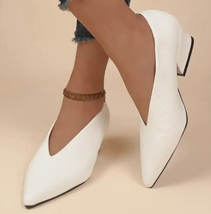 Betina Pumps