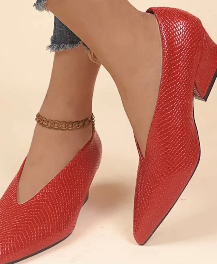Betina Pumps