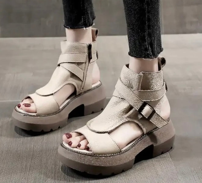 Kira Sandal