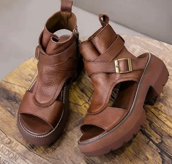 Kira Sandal