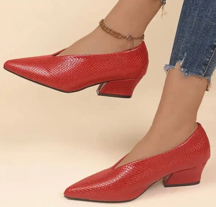 Betina Pumps