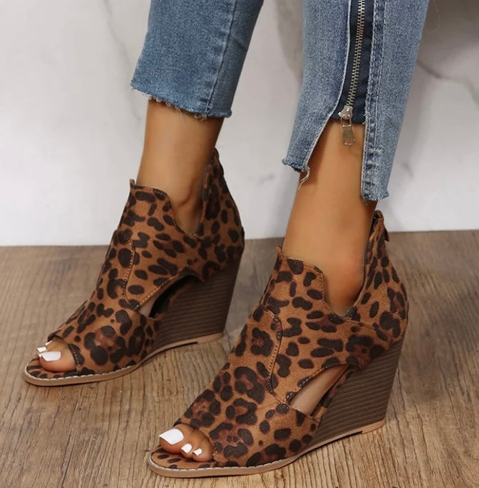 Luah Sandal