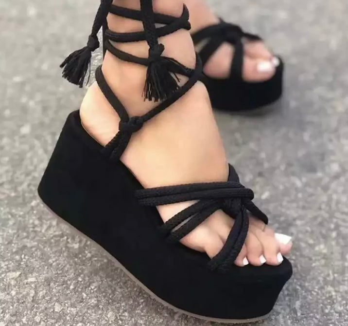 Isa Sandal